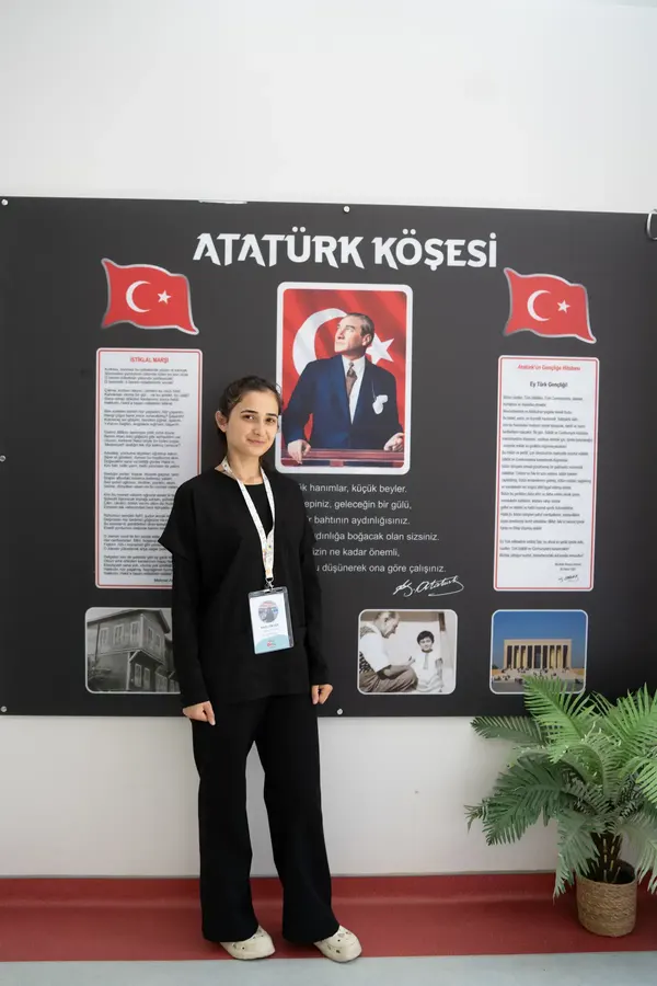 Nazlı Hanım