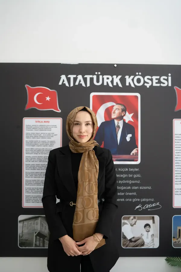 Sümeyye Öğretmen